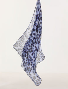 GERRY WEBER Scarf in Blue Leopard Print