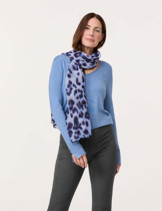 GERRY WEBER Scarf in Blue Leopard Print