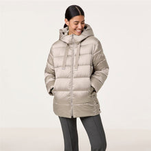 Load image into Gallery viewer, Gerry Weber Quilted Coat in Champagne
