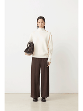 Load image into Gallery viewer, Suncoo Jerry Trousers in Brown
