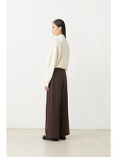 Load image into Gallery viewer, Suncoo Jerry Trousers in Brown
