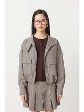 Load image into Gallery viewer, Suncoo Dario Jacket in Beige
