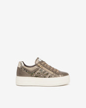 Load image into Gallery viewer, NeroGiardini Leather &amp; Suede Trainers in Gold
