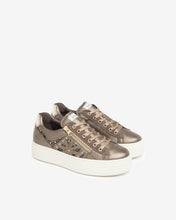 Load image into Gallery viewer, NeroGiardini Leather &amp; Suede Trainers in Gold
