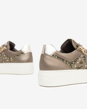 Load image into Gallery viewer, NeroGiardini Leather &amp; Suede Trainers in Gold
