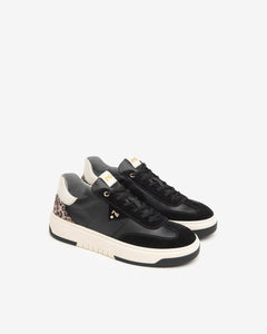 NeroGiardini 1411645D in Black