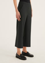 Load image into Gallery viewer, Rosso35 Cropped Straight Leg Trousers in Navy Blue
