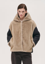 Load image into Gallery viewer, Rosso35 Fur with Quilting
