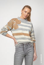 Load image into Gallery viewer, Monari Turtle Neck Knitted Jumper
