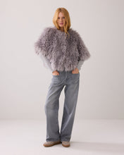 Load image into Gallery viewer, Summum Faux Fur Jacket
