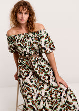 Load image into Gallery viewer, Summum Green Print Off Shoulder Dress
