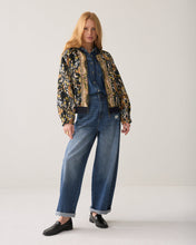 Load image into Gallery viewer, Summum Jaquard Bomber Jacket
