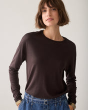 Load image into Gallery viewer, Summum navy cotton top
