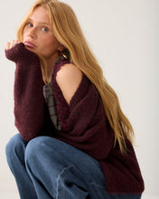 Load image into Gallery viewer, Summum Dark Burgundy Soft Cardigan
