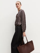 Load image into Gallery viewer, Emme Talento Brown Printed Blouse
