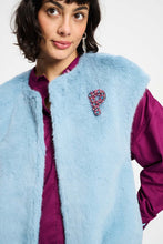 Load image into Gallery viewer, Pom Blue Fur Gilet
