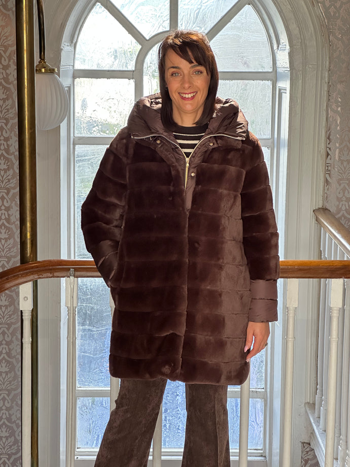Emme Olaf Faux-Fur in Bordeaux