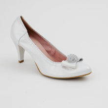 Load image into Gallery viewer, Le Babe High Heel in Luce Silver
