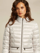 Load image into Gallery viewer, Beaumont Lila Jacket in Pearl
