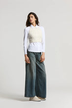Load image into Gallery viewer, Peserico Stretch Cotton Poplin Shirt in White
