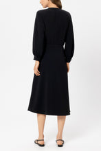 Load image into Gallery viewer, Luisa Cerano Maxi Shiny Look Dress
