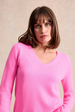 Load image into Gallery viewer, Leo &amp; Ugo V-Neck Sweater in Pink
