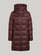 Load image into Gallery viewer, Reset Nagoya Padded Jacket in Bordeaux
