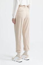 Load image into Gallery viewer, Peserico Cotton Gabardine Carrot Trousers in Barley
