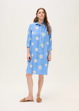Load image into Gallery viewer, Rosso35 Embroidered Garment-Dyed Shirt Dress in Blue
