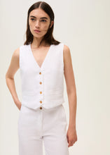 Load image into Gallery viewer, Rosso35 Garment-Dye Waist Coast in White
