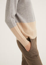 Load image into Gallery viewer, Rosso35 Colour Block Sweater in Grey/Beige
