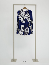 Load image into Gallery viewer, Herzen 6180 Ink/Superwhite Blouse
