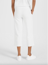 Load image into Gallery viewer, Juvia Culotte Sweatpants in White
