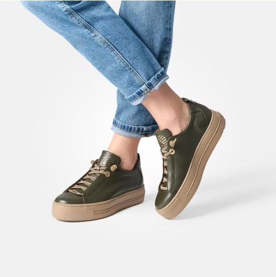 Paul Green 5017 in Olive