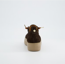 Load image into Gallery viewer, Paul Green 5017 in Brown
