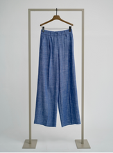 Load image into Gallery viewer, Herzen Trousers 6904 in Blue

