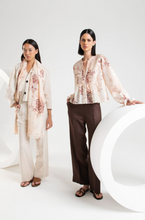Load image into Gallery viewer, Purotatto Wide Leg Trousers
