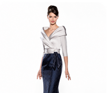 Load image into Gallery viewer, SALE Teresa Ripoll 3568  WAS €1240 Now €199 SIZE 12
