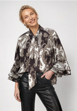 Load image into Gallery viewer, Monari Blouse with Paisley Pattern in Black/Green Pattern
