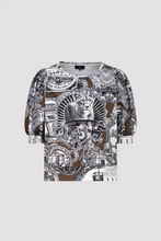 Load image into Gallery viewer, Monari Sweatshirt with Emblem Pattern in Black/Green Pattern
