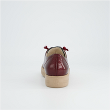 Load image into Gallery viewer, Paul Green 4081 in Wine
