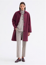 Load image into Gallery viewer, Rosso35 Long alpaca coat in Wine
