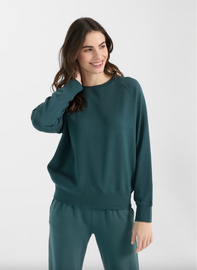 Juvia Naomi Sweatshirt in Pine