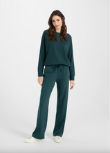 Load image into Gallery viewer, Juvia Sweatpants in Pine
