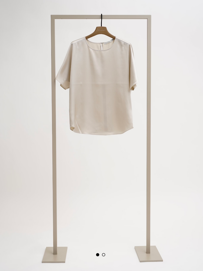Herzen Shiny Silk Shirt 6107 in Marzipan