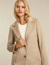 Load image into Gallery viewer, Beaumont Skylar Coat in Camel
