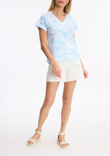 Load image into Gallery viewer, Leo &amp; Ugo T-Shirt in Blue/White
