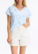 Load image into Gallery viewer, Leo &amp; Ugo T-Shirt in Blue/White
