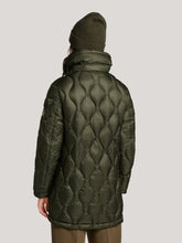 Load image into Gallery viewer, Reset Verona Quilted Jacket in Forest Green

