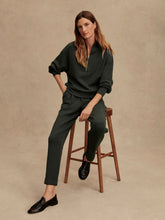 Load image into Gallery viewer, Varley Rolled Cuff Pants 25 in Olive Marl
